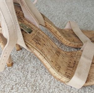 Summer heels! Never worn!